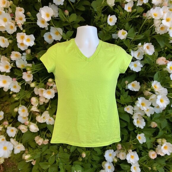 Champion Womens T-Shirt Small Neon Green V-Neck Short Sleeve Cotton Athleisure - Picture 1 of 8